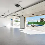 Laura Apartment Makarska